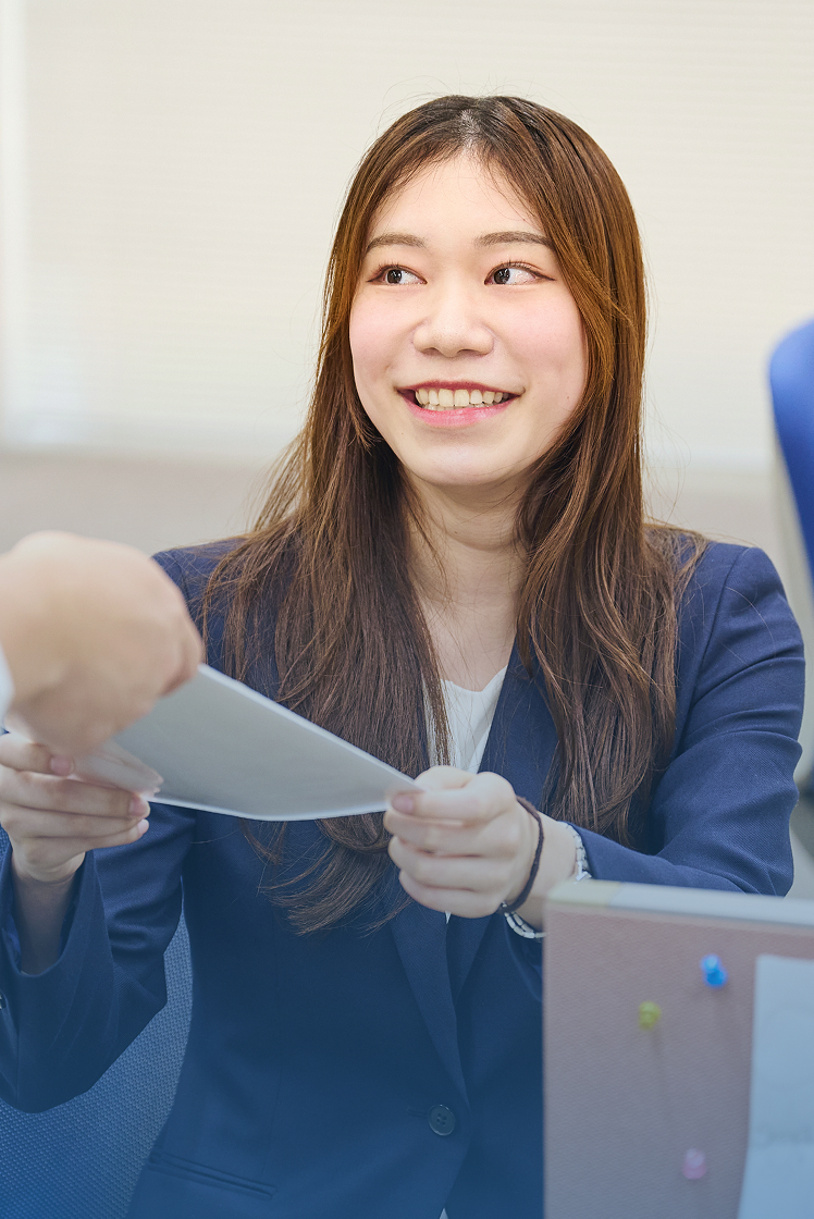 経理課 M・M